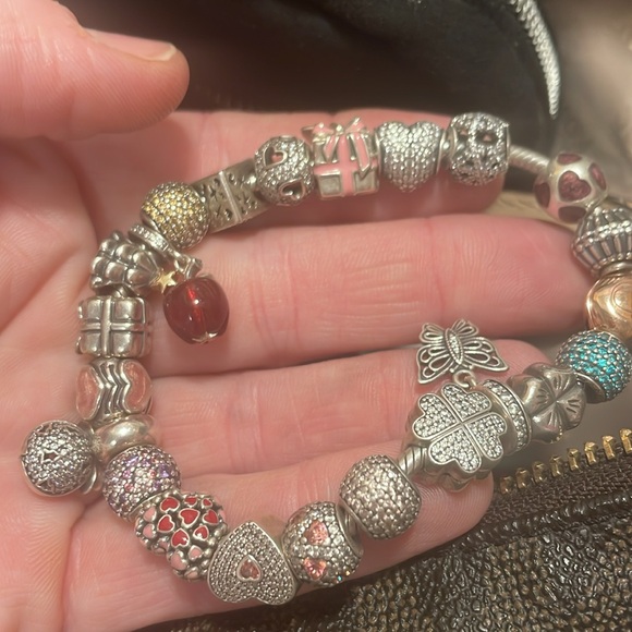 Pandora pink gold heart snake bracelet with lots of beautiful pave charms - Picture 4 of 4